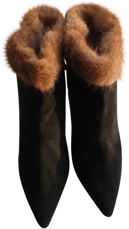 oscar de la renta fur boots