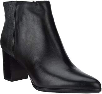 rockport total motion lynix bootie
