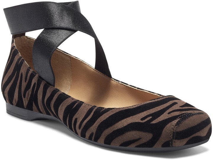 jessica simpson lujane mule