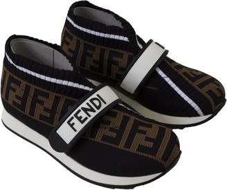 fendi girl sneakers
