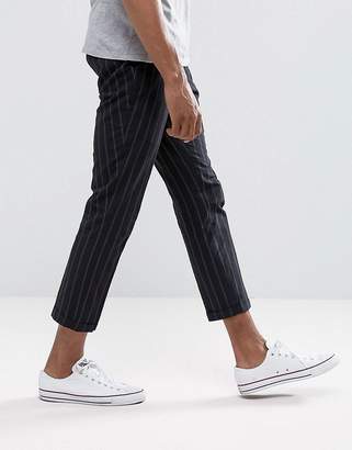 New Look Slim Cropped Pants In Black Stripe