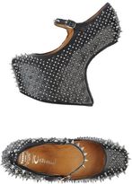 Thumbnail for your product : Jeffrey Campbell Court