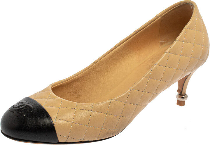 chanel quilted pumps