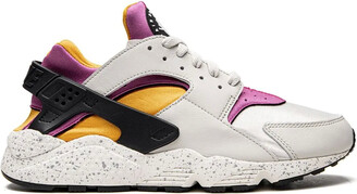 nike huarache dusty pink
