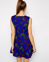Thumbnail for your product : Style London Fluted Hem Dress in Abstract Leaf Print