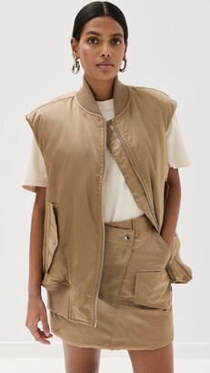 ジャケット・アウター JW ANDERSON Sleeveless Puffer Coat $_57.JPG?set_id=880000500F