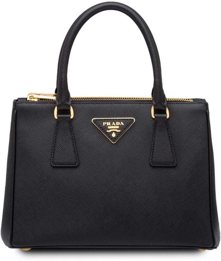 black prada handbolsa