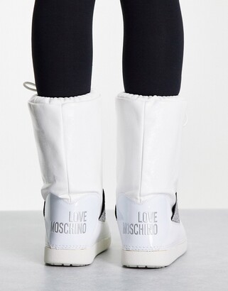 Love Moschino snow boot with glitter logo in white - ShopStyle