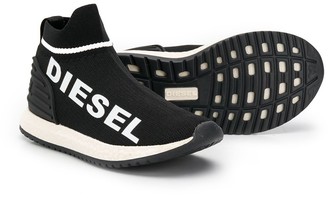 Diesel Logo Print Sneakers