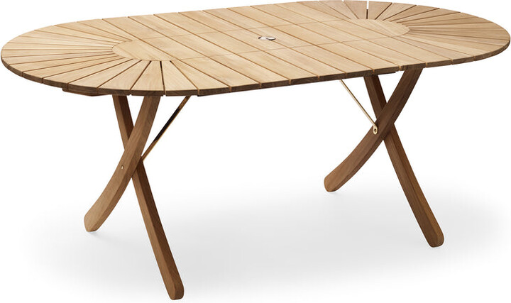 Fritz Hansen Selandia Extendable Dining Table