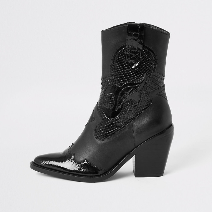 black chelsea boots womens river island