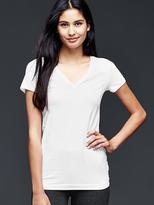 Thumbnail for your product : Gap Pure Body V-neck tee