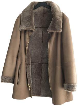 Ventcouvert Beige Shearling Coat for Women
