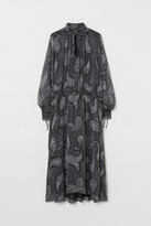 Thumbnail for your product : H&M Long balloon-sleeved dress