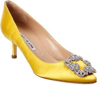 yellow manolo hangisi