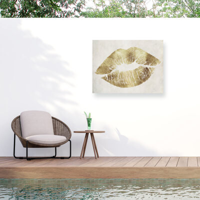 Bolog Hollywood Kiss Gold On Canvas Print