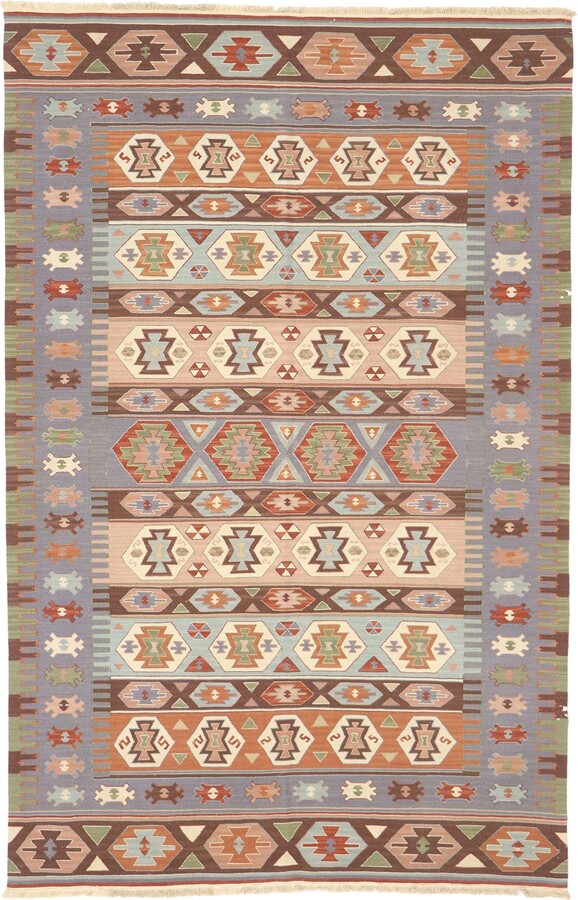 1stDibs Vintage Persian Shiraz Kilim Rug With Bohemian Tribal Style