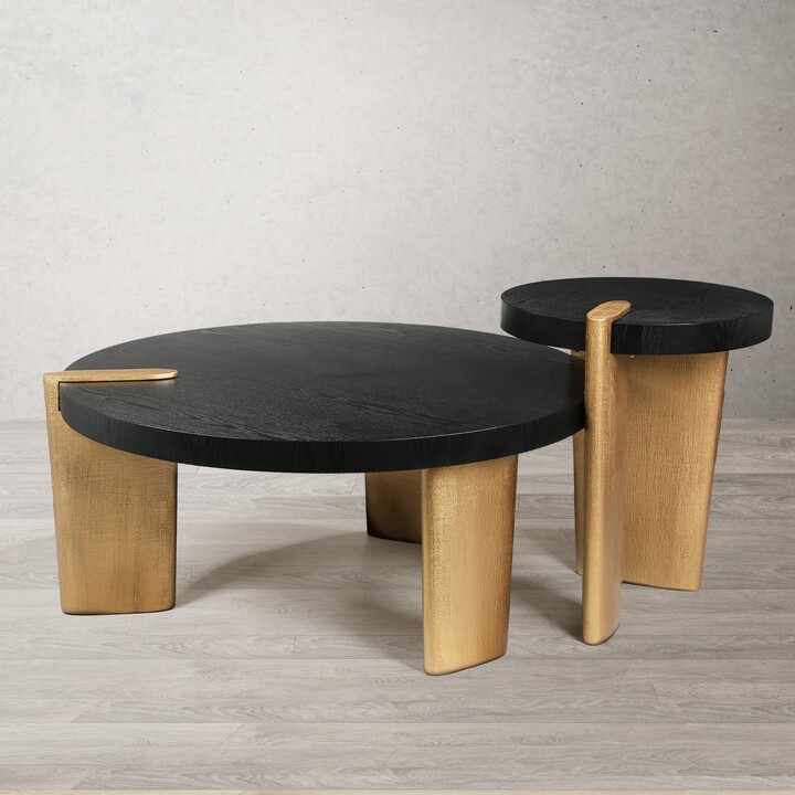 NEWDECOR Evari Modern Farmhouse Round Coffee Table Set Oak Solid Wood