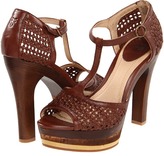 Thumbnail for your product : Frye Kara Woven T