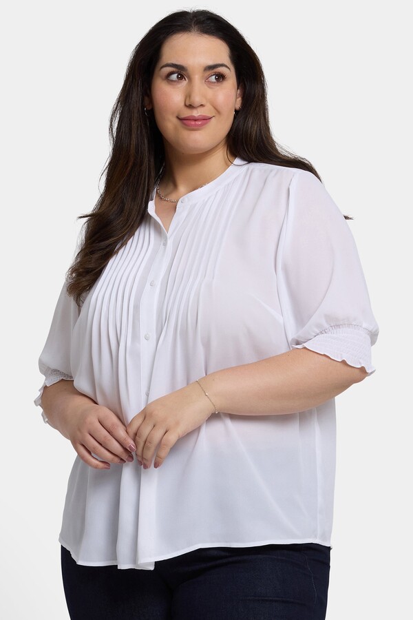 NYDJ Pleated Short Sleeved Blouse In Plus Size in Optic White