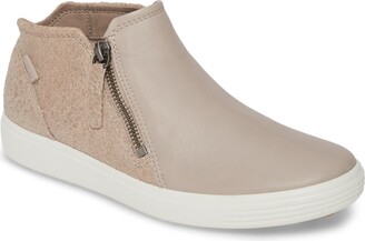 soft 7 mid top sneaker
