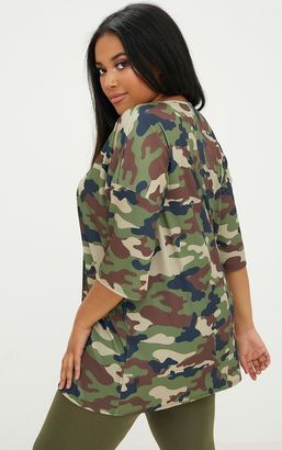 PrettyLittleThing Plus Green Camo Ribbed Oversized Tee