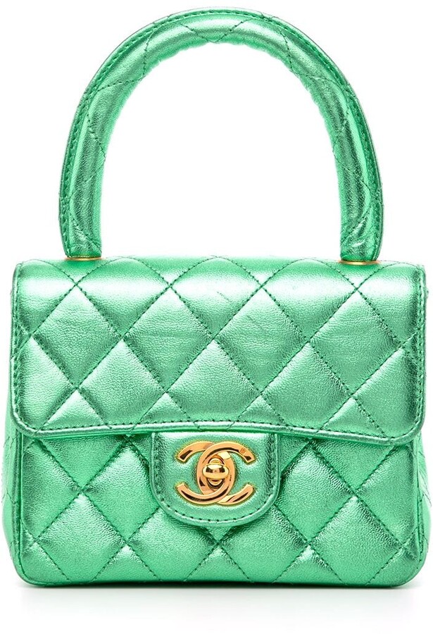 chanel green quilted bolsa