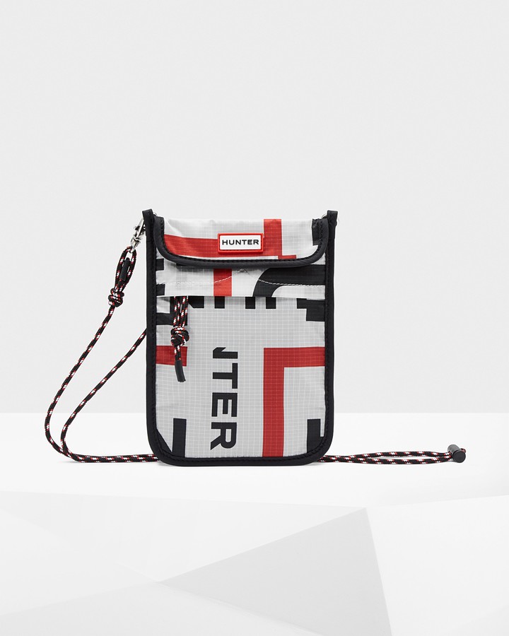 hunter exploded logo jacket