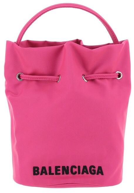 designer purse on wheels