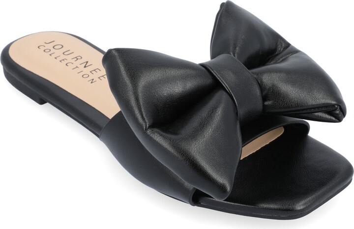 Journee Collection Fayre Bow Flat