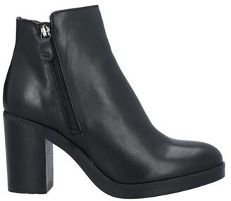 THOMAS REED Ankle boots