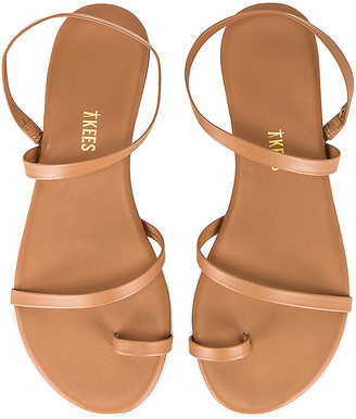 tkees nicole sandal