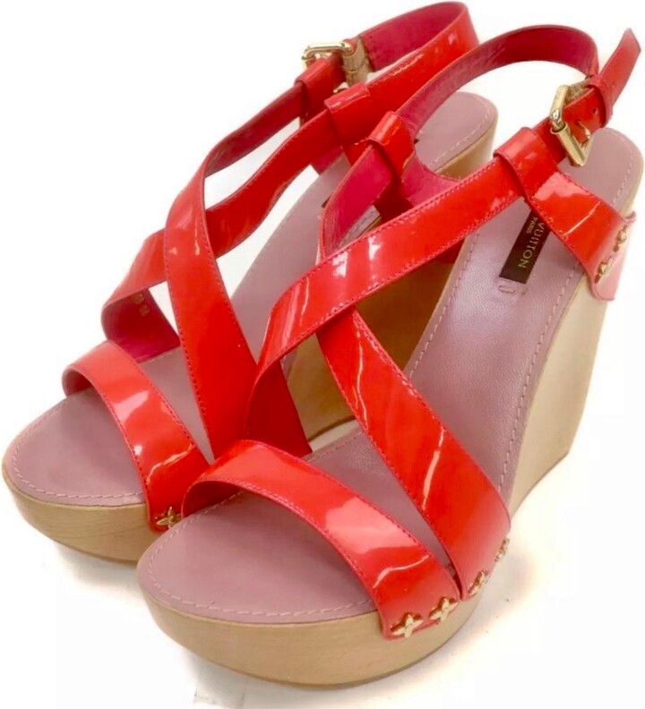 Prada Louis Vuitton Sandals Reds Calf Leather 5 Inch Wood Heels Size Euro 38, Like New