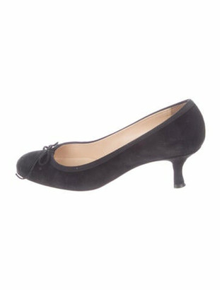 kitten heel round toe shoes