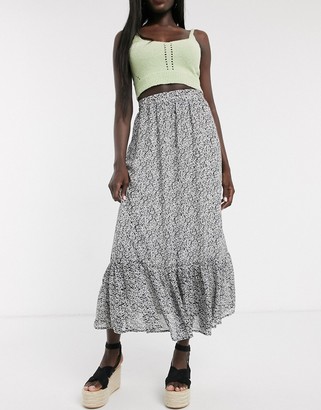 Pieces maxi skirt in ditsy floral