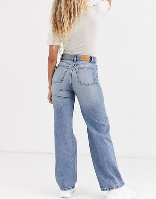 Monki Yoko wide leg jeans in mid blue - ShopStyle