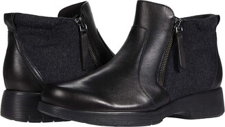 Munro American Bonnie (Black Leather/Flannel) Women's Shoes
