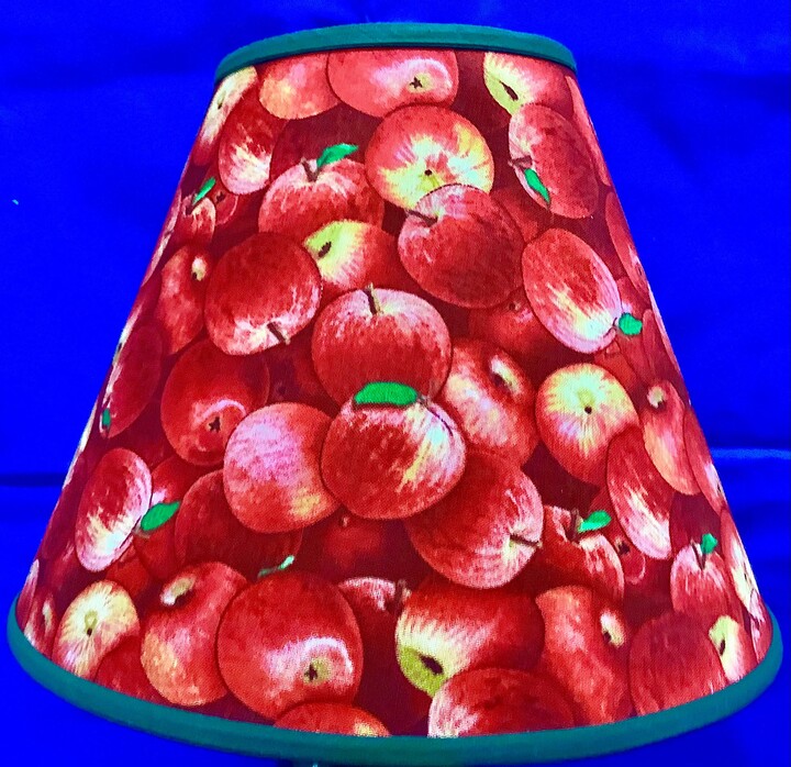 Red Apples New Pattern Lamp Shade