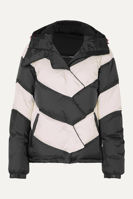 Perfect Moment Hooded Two-tone Striped Quilted Down Ski Jacket - Black
