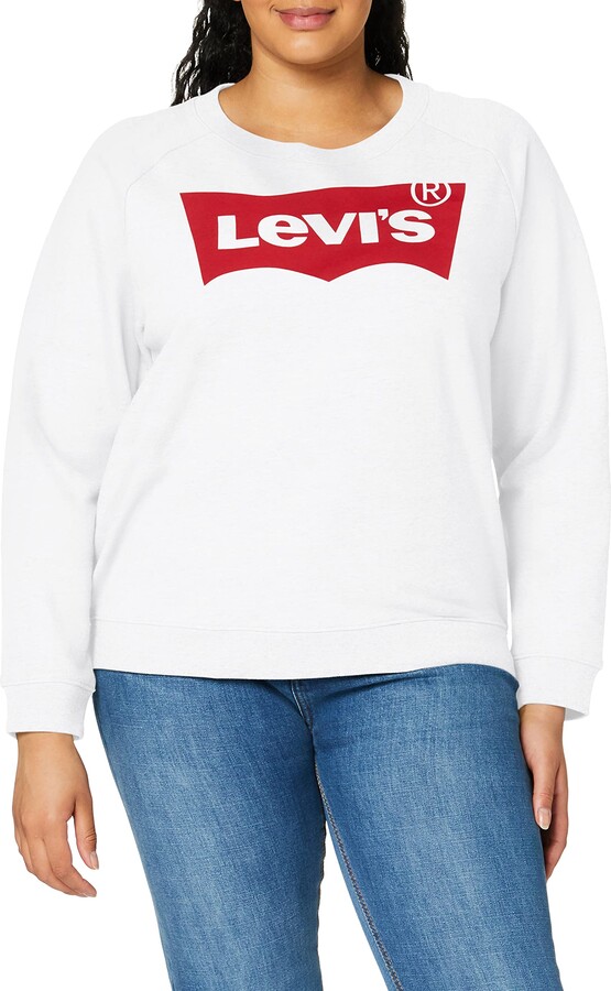 levi white sweater