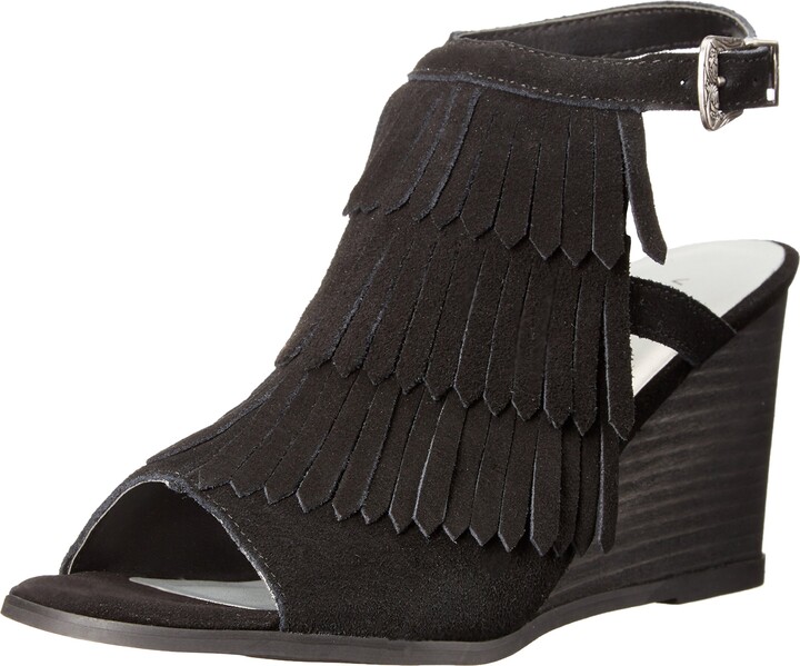 volatile black wedges