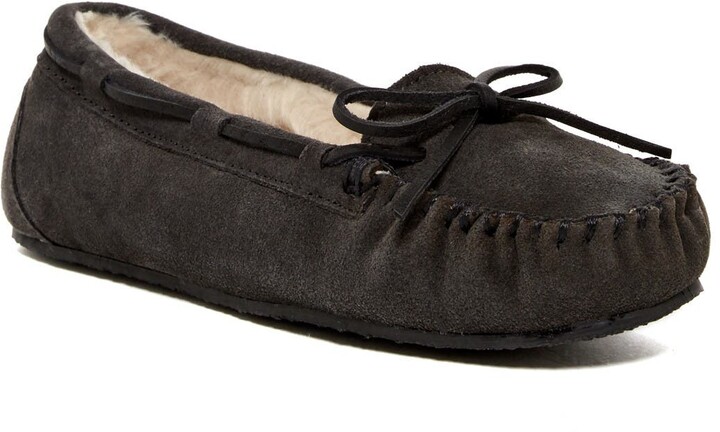 minnetonka junior trapper slipper