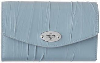 white womens wallet