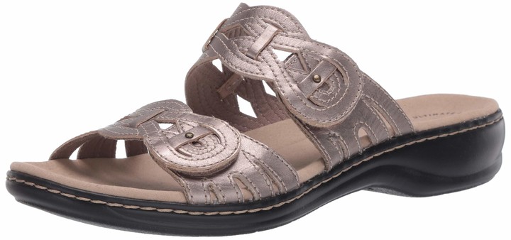 clarks artisan sandals amazon