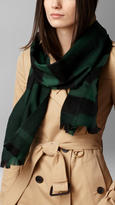 Thumbnail for your product : Burberry Exploded Check Cashmere Scarf