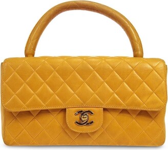 Chanel Pre Owned 1995 Classic Flap handbag - ShopStyle Shoulder Bags