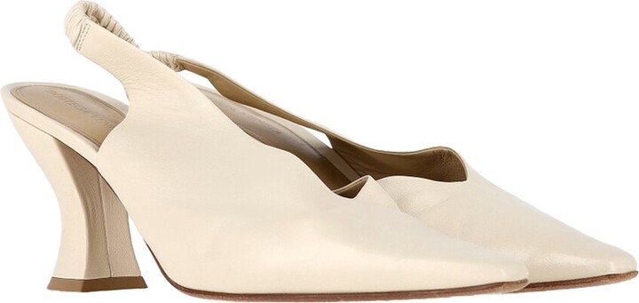 Bottega Veneta Women's Leather Almond Slingback Pump (Authentic Pre-Loved)