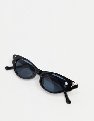 A. J. Morgan AJ Morgan cat eye sunglasses in black