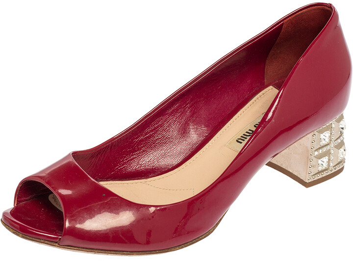 burgundy heels size 12