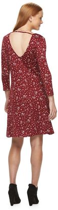 Almost Famous Juniors' Floral V-back Graphic Dress